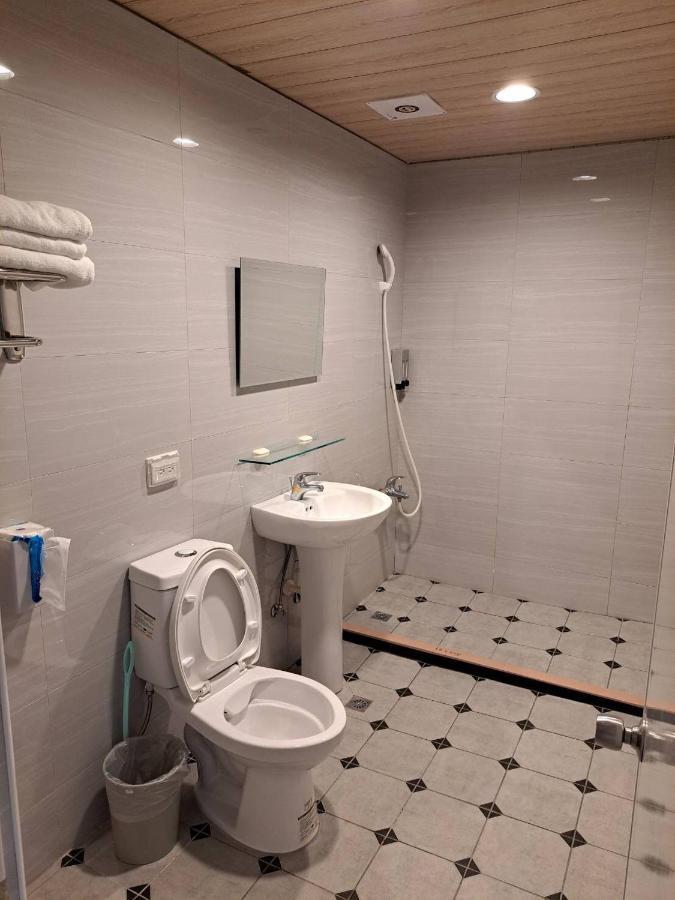 Long House Apartman Tajcshung Kültér fotó